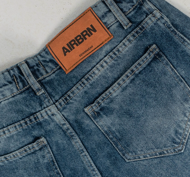Wavy Jeans