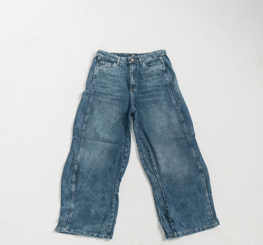 Wavy Jeans
